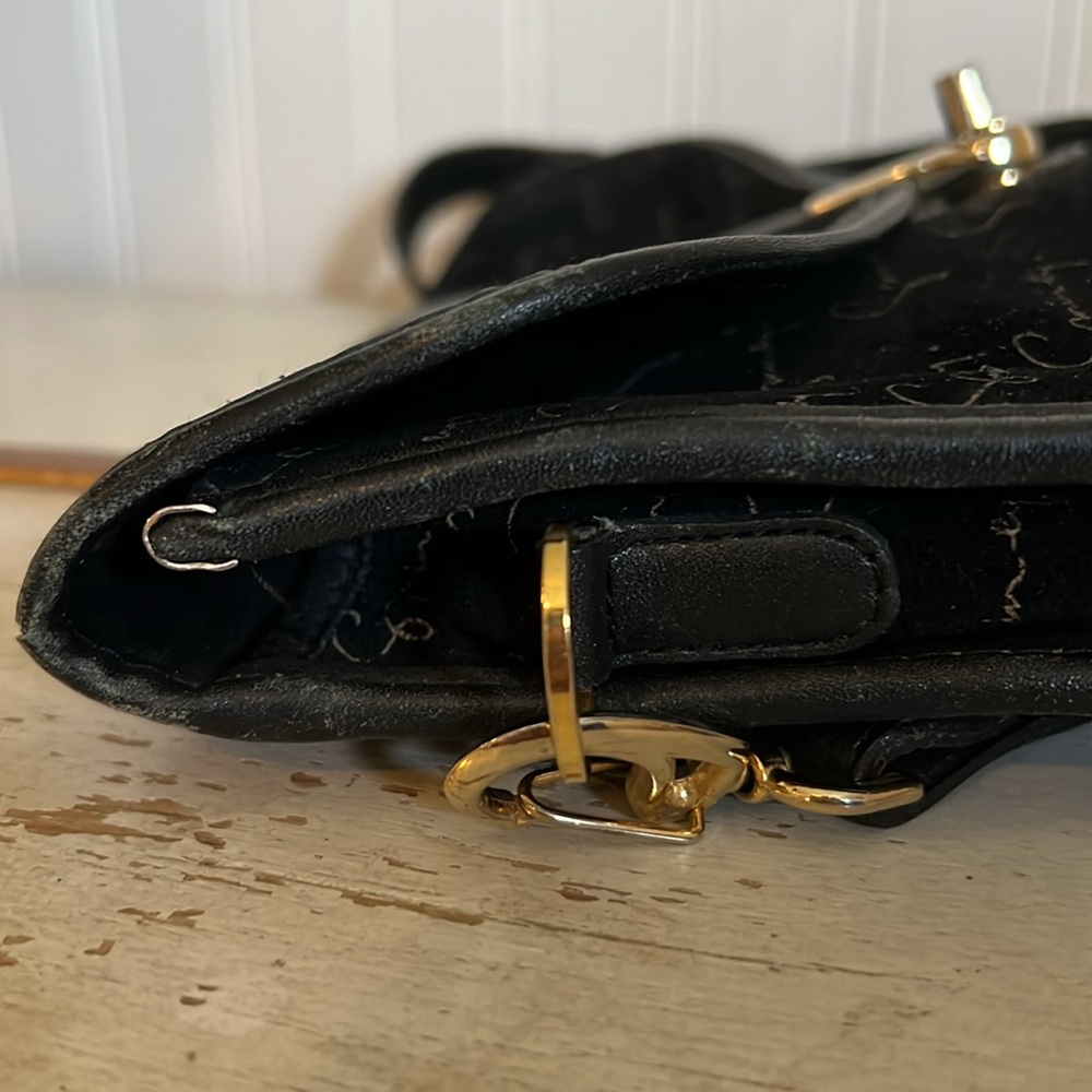 Vintage SAC Givenchy black suede signature purse - Picture 10 of 13